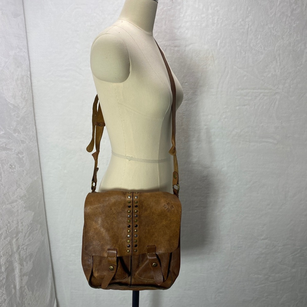 Patricia Nash Armeno Distressed Brown Leather Studded‎ Crossbody Messenger Bag - Picture 2 of 16